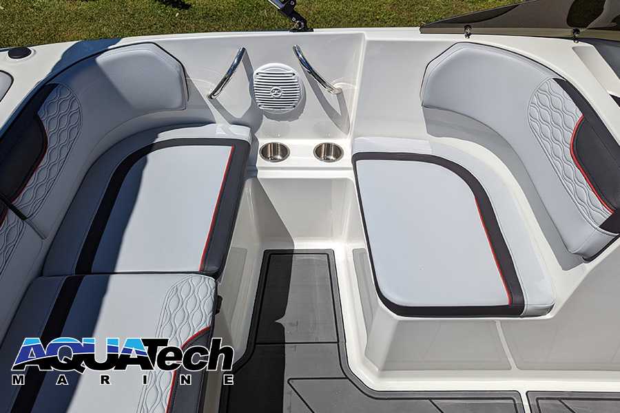 2023 Bayliner M17
