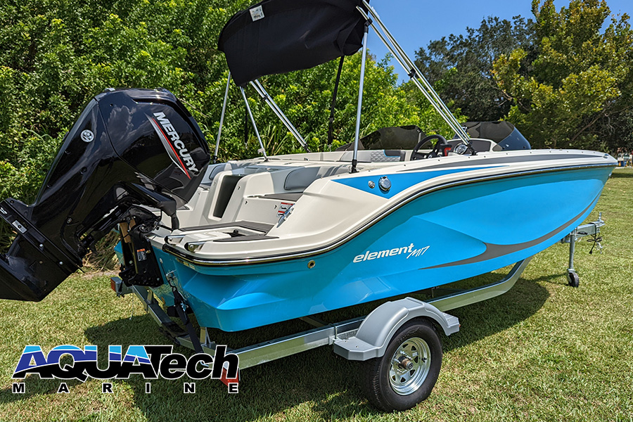 2023 Bayliner M17