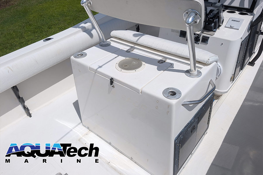 1993 Hydra-Sports 2500 Vector