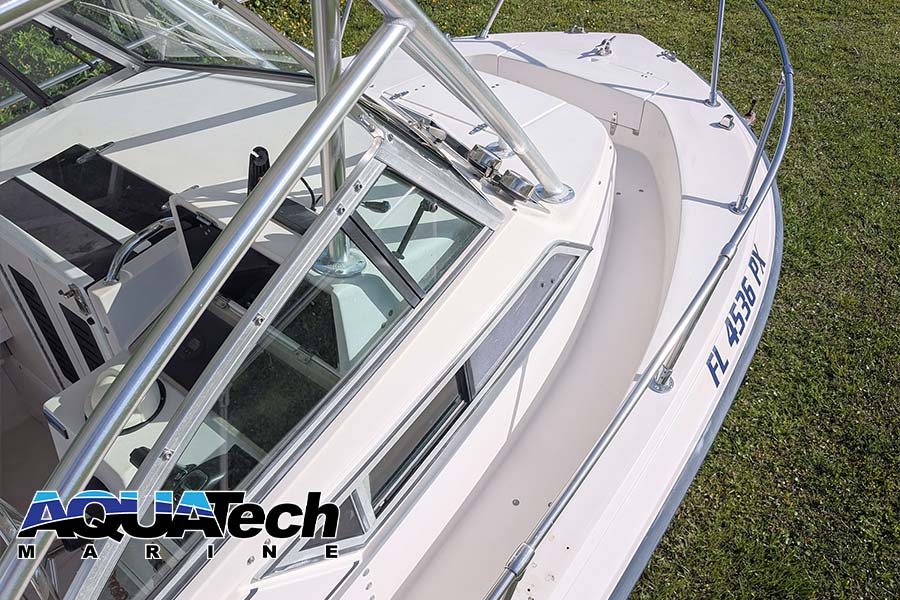 1995 Grady White 222 Seafarer Overnighter Boat