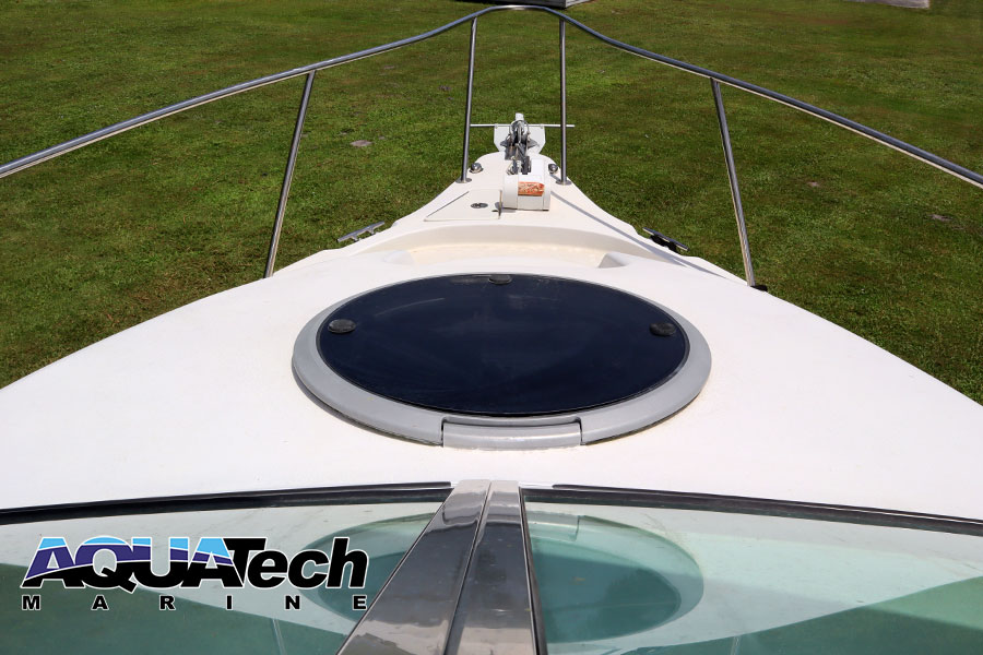 2005 Seaswirl Striper 2301 WA