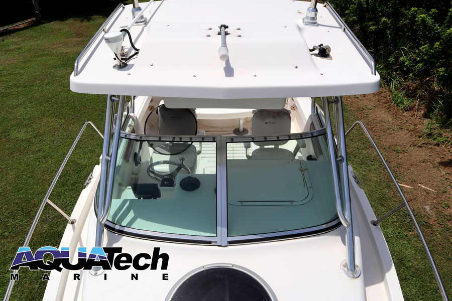 2005 Seaswirl Striper 2301 WA