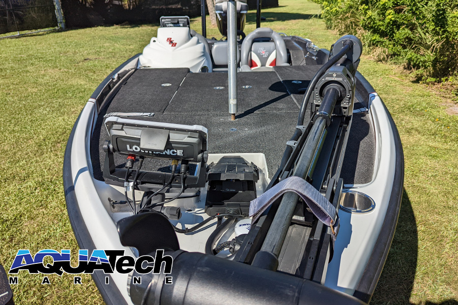 2011 Bass Cat Eyra Bass Boat