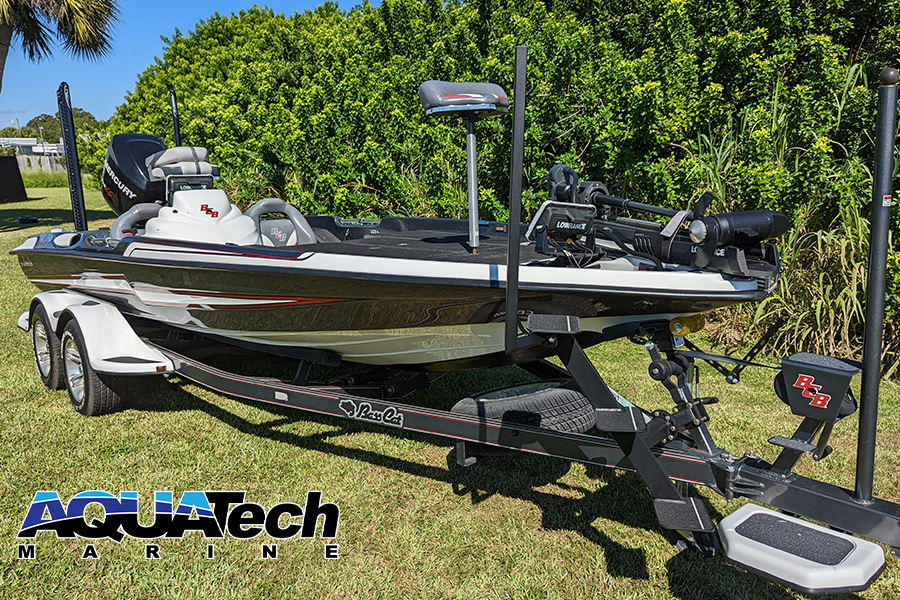2011 Bass Cat Eyra Bass Boat