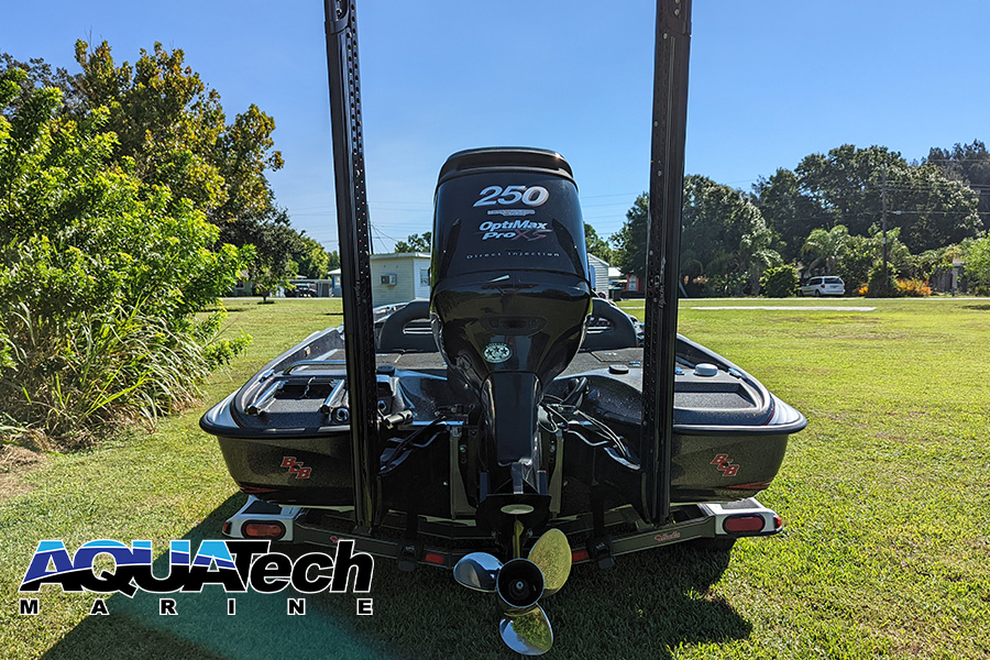 2011 Bass Cat Eyra Bass Boat