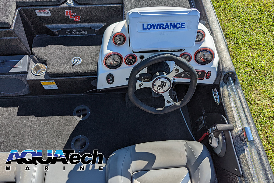 2011 Bass Cat Eyra Bass Boat