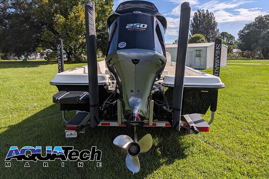 2014 ShearWater 23TE Bay Boat