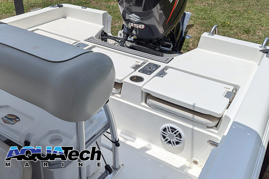 2015 NauticStar 210 Angler Center Console