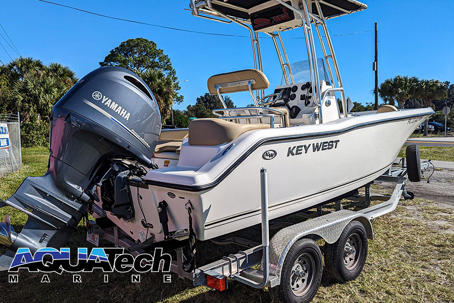 2017 Key West 203FS Center Console Boat
