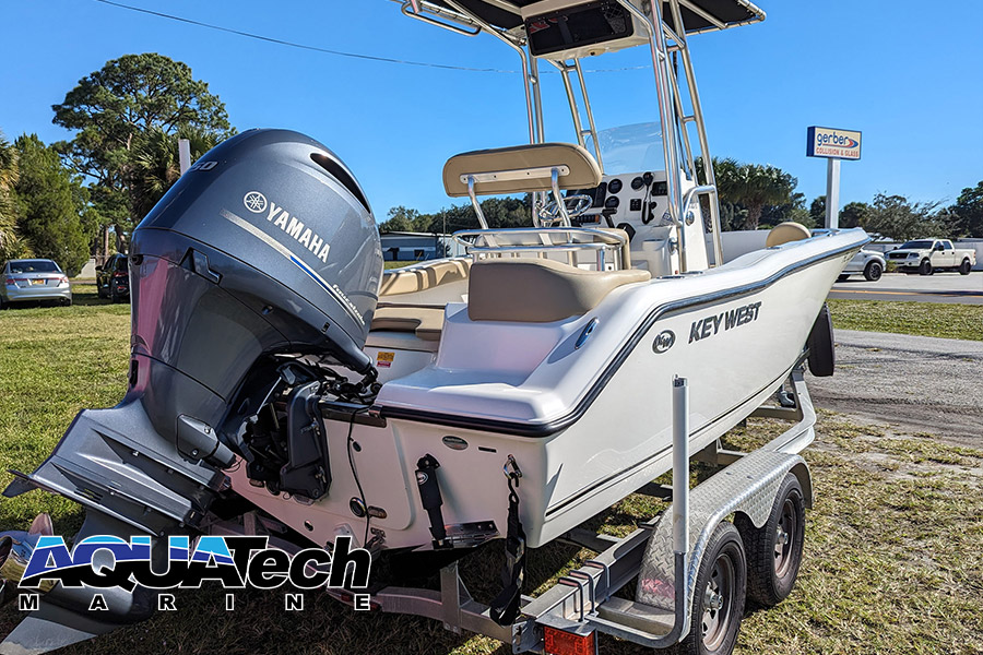 2017 Key West 203FS Center Console Boat