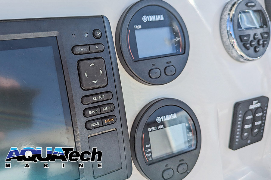 2017 Key West 203FS Center Console Boat