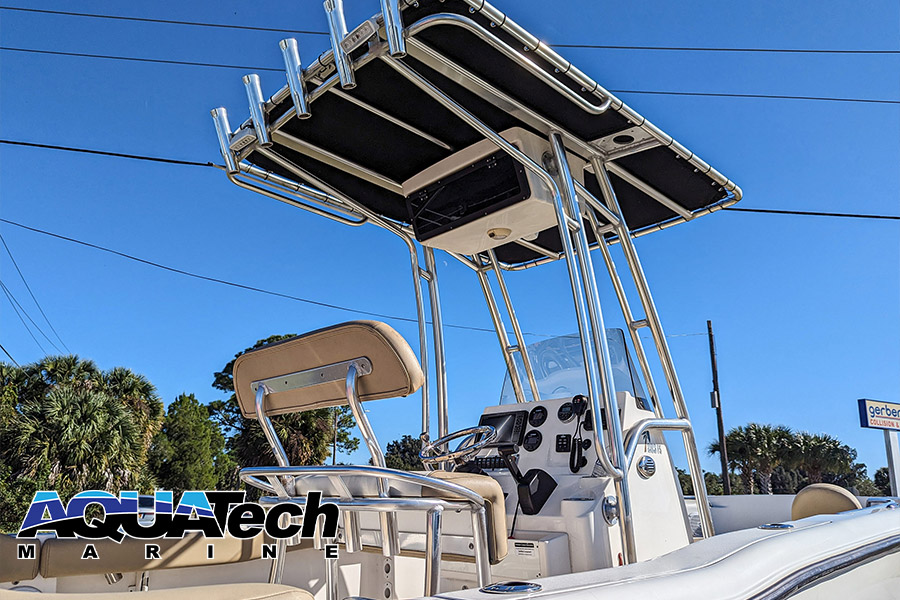 2017 Key West 203FS Center Console Boat