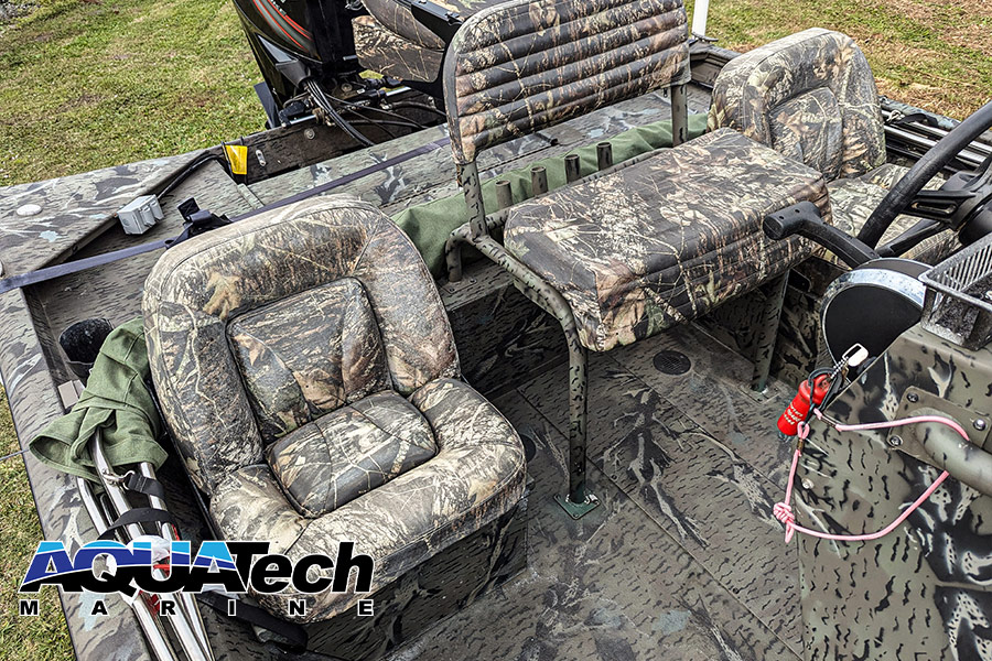 2019 War Eagle 2170 Blackhawk Center Console