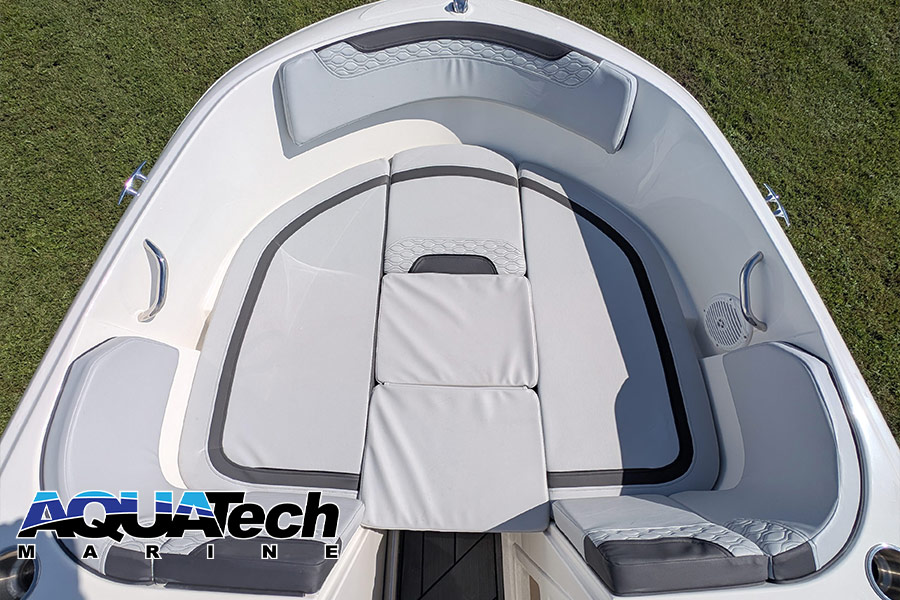 2022 Bayliner M17 Deck Boat