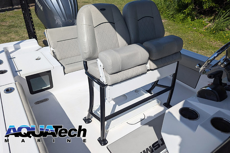 2022 Sportsman Masters 247OE Center Console Bay Boat