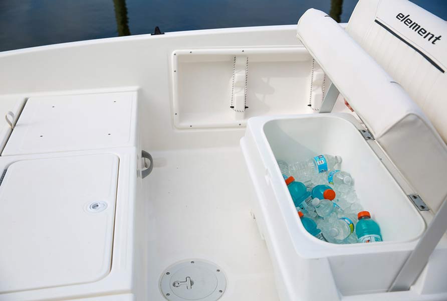 Bayliner Element F18 Center Consol Boat