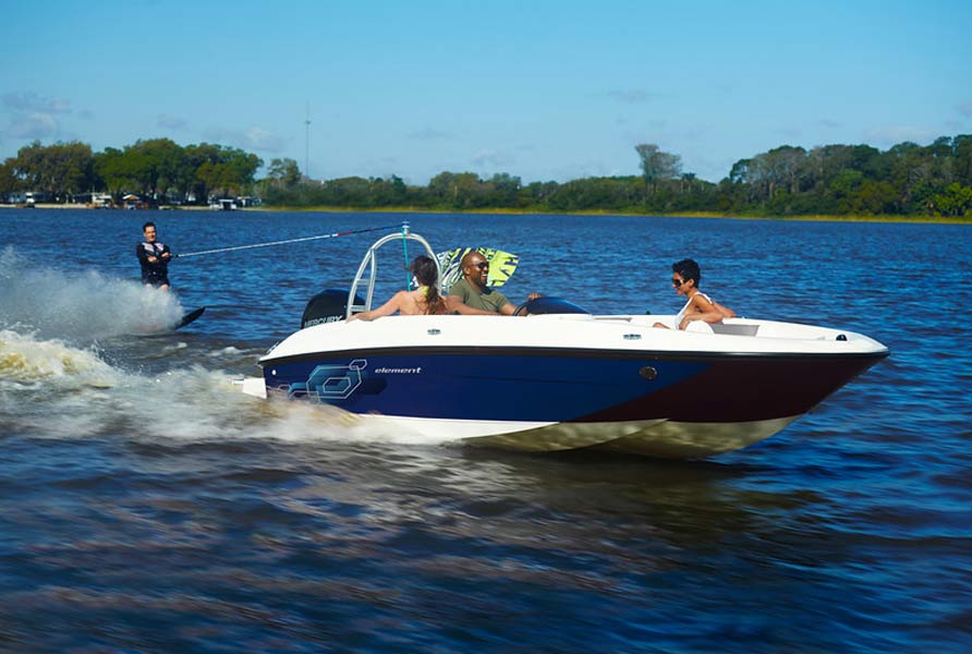 Bayliner Element E18 Deck Boat