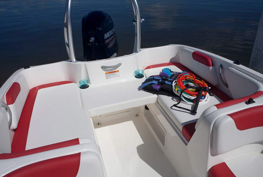 Bayliner Element E18 Deck Boat